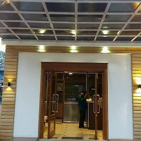 Premier Tourist Home Kizhake Chalakudi Exterior photo